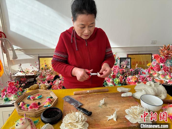 欧陆娱乐登录:(走进中国乡村)雁门关下兴起“非遗经济”